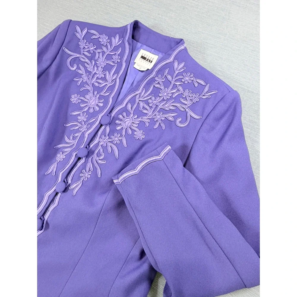 VTG Leslie Fay Petite Purple Skirt Suit Floral Embroidered 2 Piece Set 8P